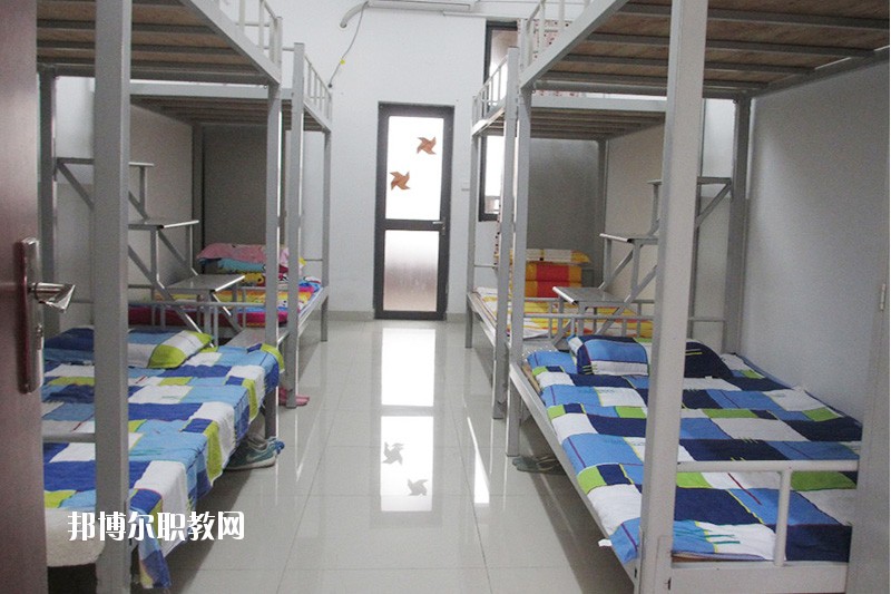 貴州城市職業(yè)學院(中職部)2020年宿舍條件