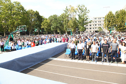 江蘇模特藝術(shù)學(xué)校2020年報(bào)名條件、招生要求、招生對象