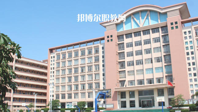 汕頭經(jīng)貿(mào)職業(yè)技術(shù)學(xué)校怎么樣、好不好