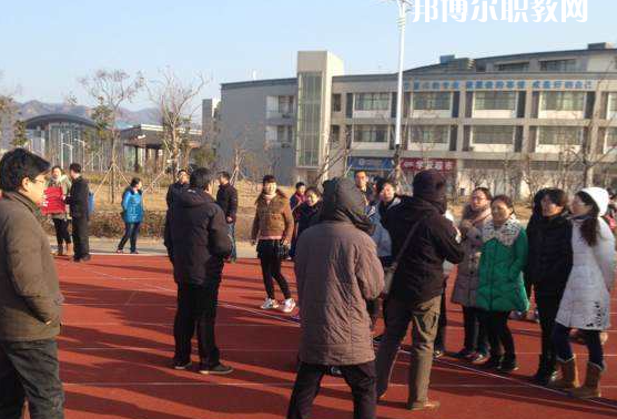 連云港中等專業(yè)學(xué)校2021年報(bào)名條件、招生要求、招生對(duì)象