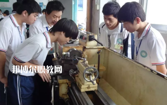 普寧科技職業(yè)技術(shù)學(xué)校網(wǎng)站網(wǎng)址