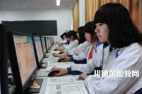 成都2021年計算機網(wǎng)絡技術學校較好的大專學校