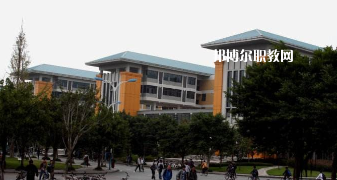 重慶2021年有哪些汽修學校就業(yè)最好