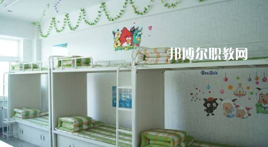 雅安航空工業(yè)聯(lián)合技工學(xué)校2021年招生錄取分數(shù)線