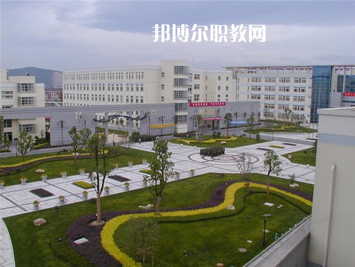 眉山衛(wèi)生職業(yè)學校2021年招生錄取分數(shù)線