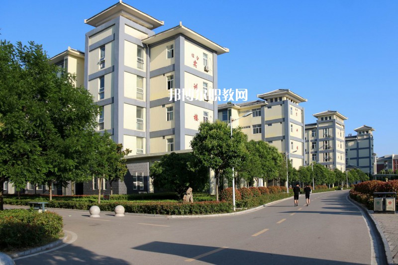 安徽亳州技師學院2021年報名條件、招生要求、招生對象