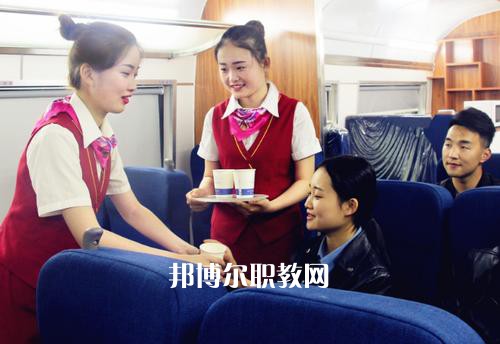 四川2021年讀鐵路學?？梢钥即髮W嗎