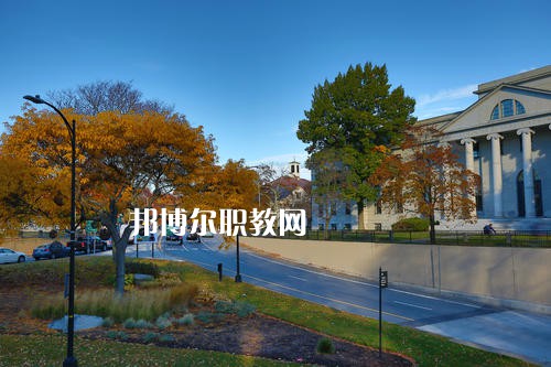 四川省工業(yè)設(shè)備安裝技工學(xué)校2021年報(bào)名條件、招生要求