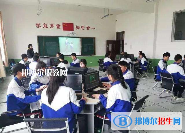 獲嘉縣職業(yè)中等專業(yè)學(xué)校2021年報(bào)名條件、招生要求、招生對(duì)象