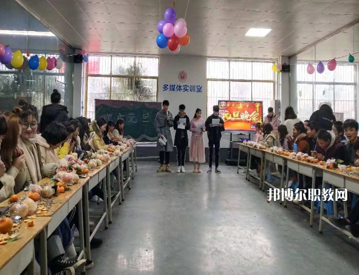 阜南技工學(xué)校2021年報名條件、招生要求、招生對象