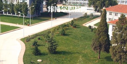 阜陽職業(yè)技術(shù)學院(中專部)2021年報名條件、招生要求、招生對象 