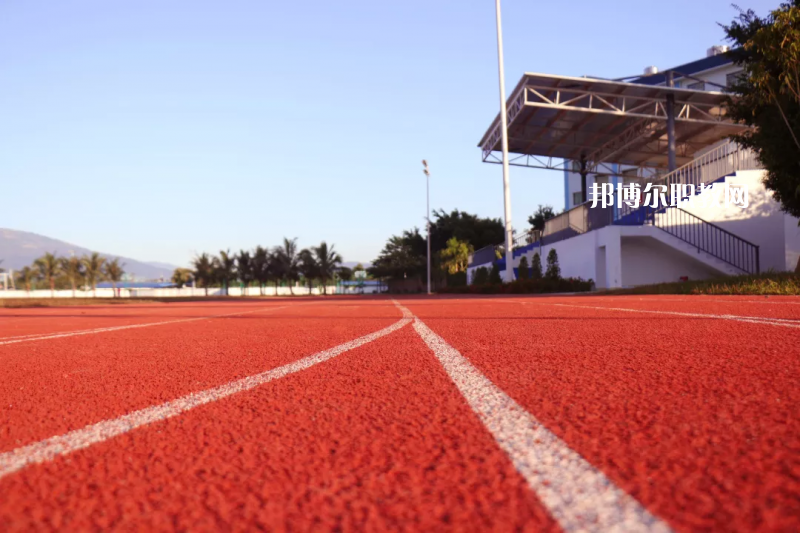 景洪職業(yè)高級中學2021年招生辦聯系電話