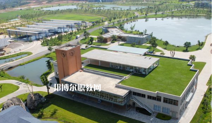 紅河慶來職業(yè)學校2021年報名條件、招生要求、招生對象