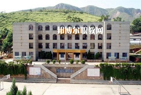 祿勸職業(yè)高級中學2021年招生錄取分數線