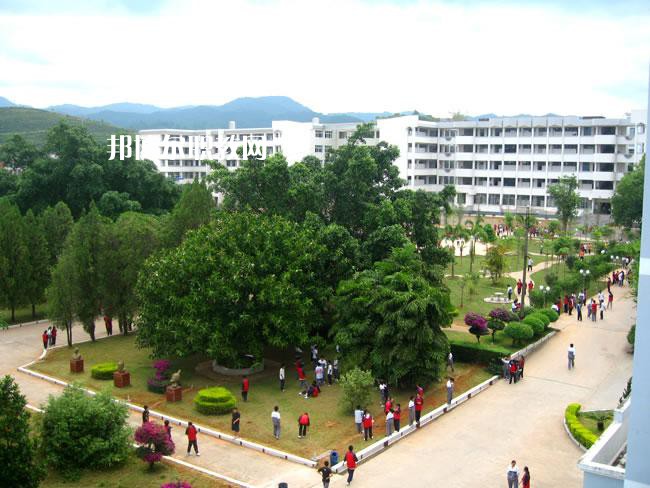 普洱農(nóng)業(yè)學(xué)校2021年學(xué)費(fèi)、收費(fèi)多少