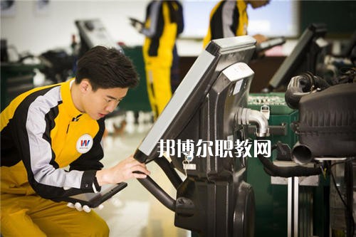 成都2021年讀汽修學(xué)校哪個專業(yè)好