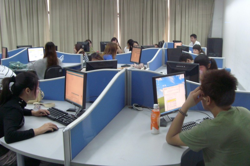 江蘇2021年讀中專學(xué)校學(xué)什么好