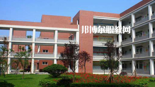 四川新津職業(yè)高級中學怎么樣、好不好