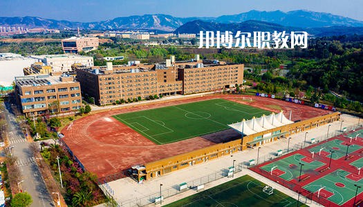 云南藝術(shù)學校2021年報名條件、招生要求、招生對象