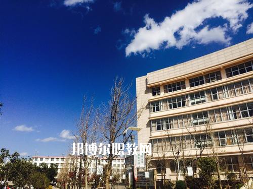 云南林業(yè)學(xué)校2021年報(bào)名條件、招生要求、招生對(duì)象