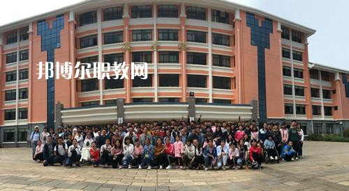 云南民族中等專業(yè)學(xué)校2021年報名條件、招生要求、招生對象