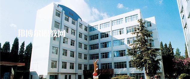 云南貿易經濟學校地址在哪里