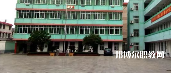 安徽省蒙城建筑工業(yè)中等專業(yè)學校2021年招生辦聯(lián)系電話