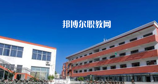 太湖縣技工學(xué)校2021年報(bào)名條件、招生要求、招生對象 