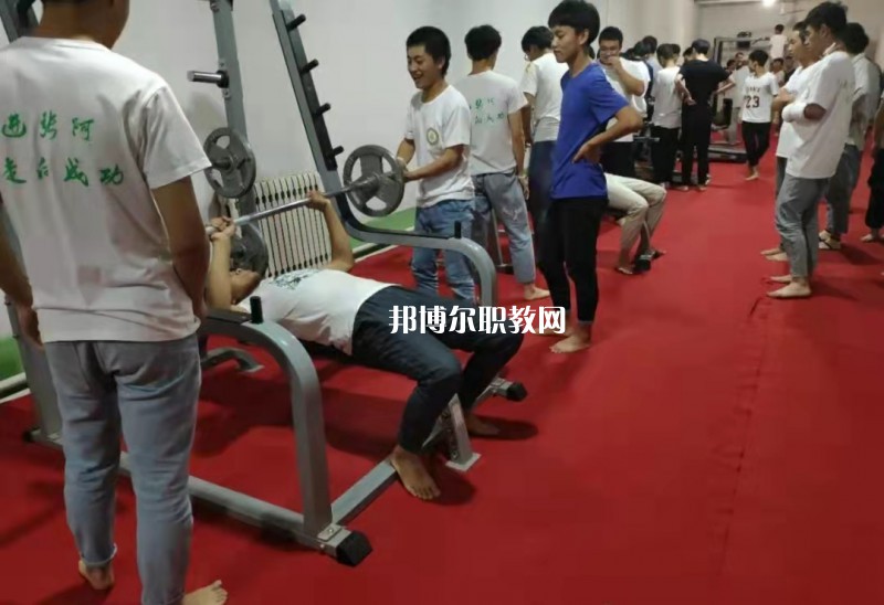 張家川縣阿拉伯語(yǔ)言學(xué)校2022年報(bào)名條件、招生要求、招生對(duì)象