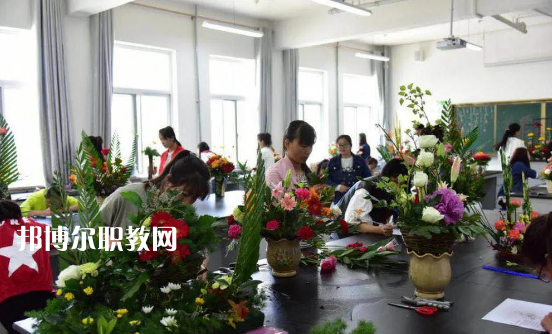 甘肅省臨夏州職業(yè)技術(shù)學(xué)校怎么樣、好不好