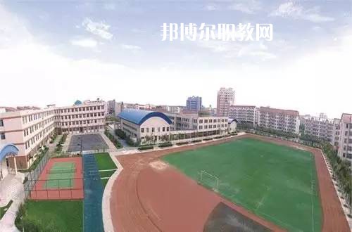 重慶萬州技師學(xué)院2022年學(xué)費、收費多少