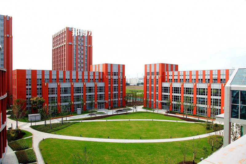 重慶第二財貿(mào)學(xué)校2022年學(xué)費、收費多少 