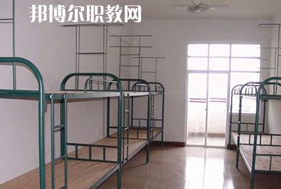 重慶航運(yùn)旅游學(xué)校2022年宿舍條件 