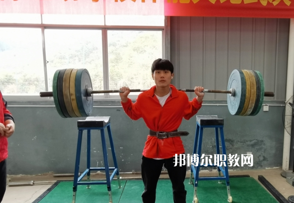 貴州體育運動學(xué)校2022年收費、學(xué)費多少