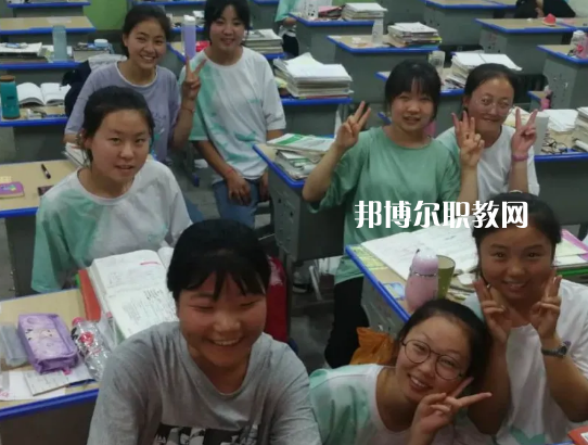 秦安職業(yè)中等專業(yè)學(xué)校2022年招生錄取分?jǐn)?shù)線