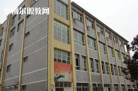 貴陽(yáng)白云區(qū)職業(yè)技術(shù)學(xué)校2022年報(bào)名條件、招生要求、招生對(duì)象