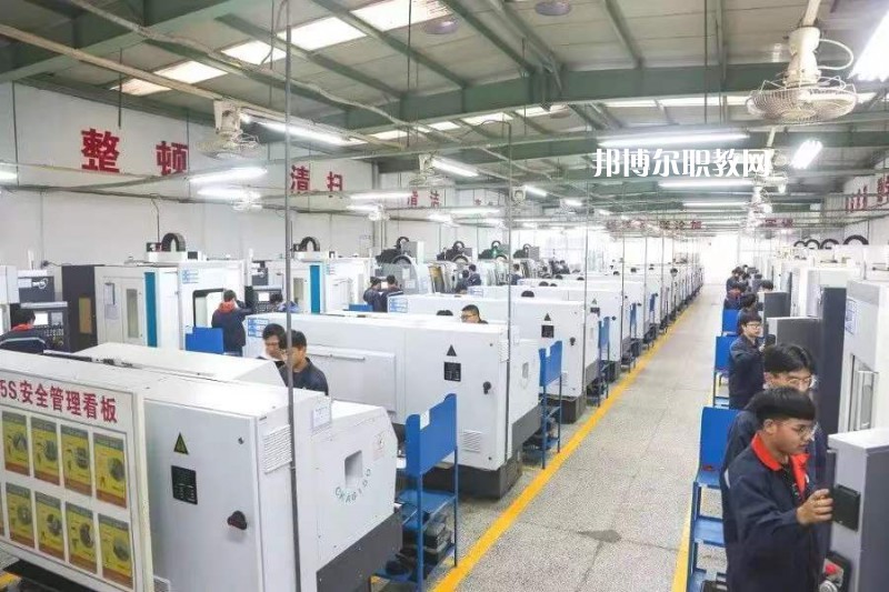 中船澄西高級(jí)技工學(xué)校2022年招生辦聯(lián)系電話