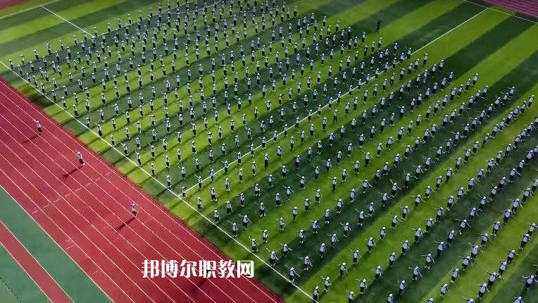 江蘇惠山中等專業(yè)學校2022年報名條件、招生要求、招生對象