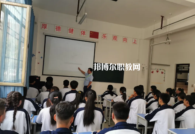 武威大宇職業(yè)技術學校2022年學費、收費多少