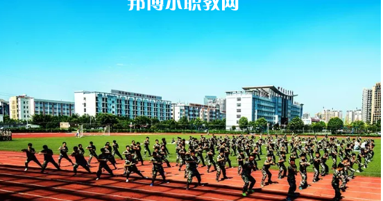 四川商貿(mào)學(xué)校怎么樣、好不好