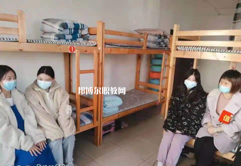 常州市工貿(mào)高級技工學校2022年宿舍條件