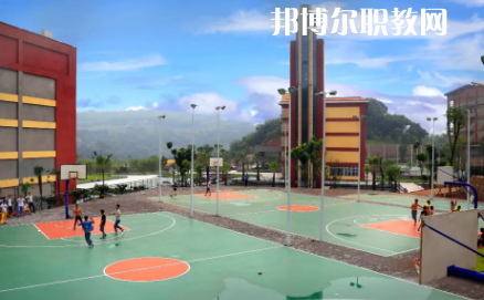 赤水中等職業(yè)學校2022年招生辦聯(lián)系電話