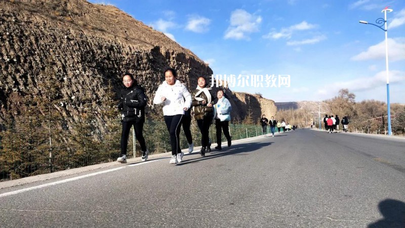 肅南縣職教中心2022年報名條件、招生要求、招生對象