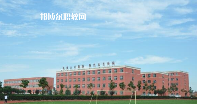 陜西航空醫(yī)科職業(yè)技術(shù)學校2022年招生辦聯(lián)系電話