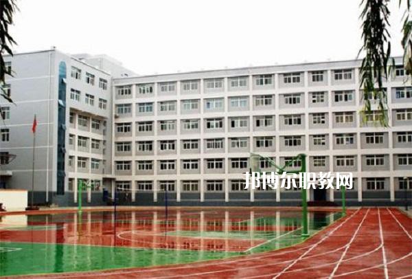 蘭州旅游職業(yè)學(xué)校2022年學(xué)費(fèi)、收費(fèi)多少