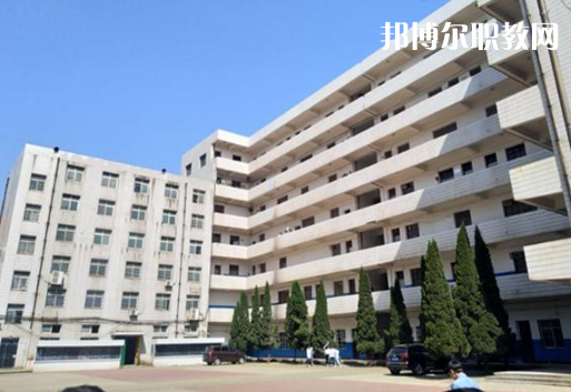 閬中市機(jī)電職業(yè)學(xué)校2022年報(bào)名條件、招生要求、招生對(duì)象