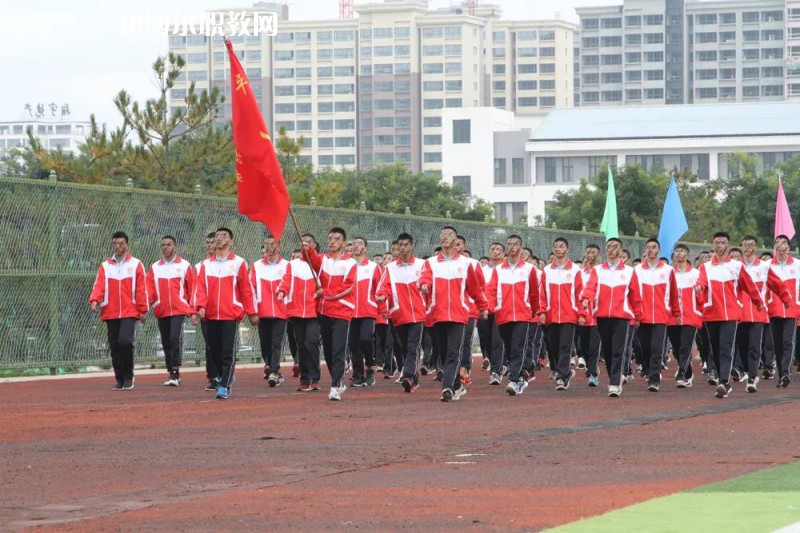 平?jīng)鰴C電工程學(xué)校2022年學(xué)費、收費多少