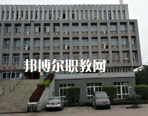 重慶農(nóng)業(yè)學(xué)校2022年報(bào)名條件、招生要求、招生對(duì)象