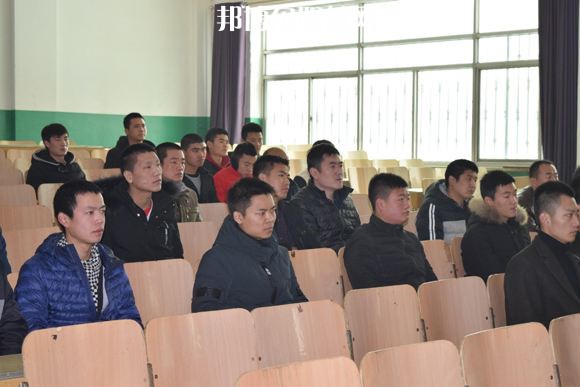 平泉職教中心2022年學(xué)費、收費多少