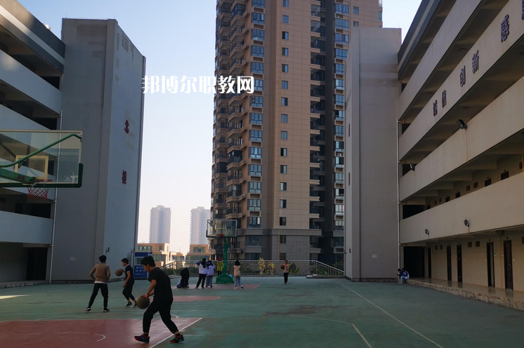 南寧賽口職業(yè)技術(shù)學(xué)校2022年學(xué)費(fèi)、收費(fèi)多少